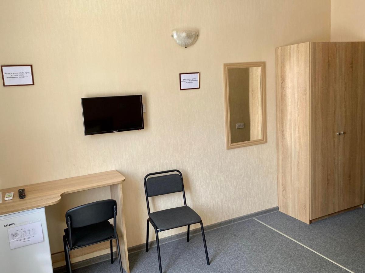 Guest House Sotni Киев Экстерьер фото