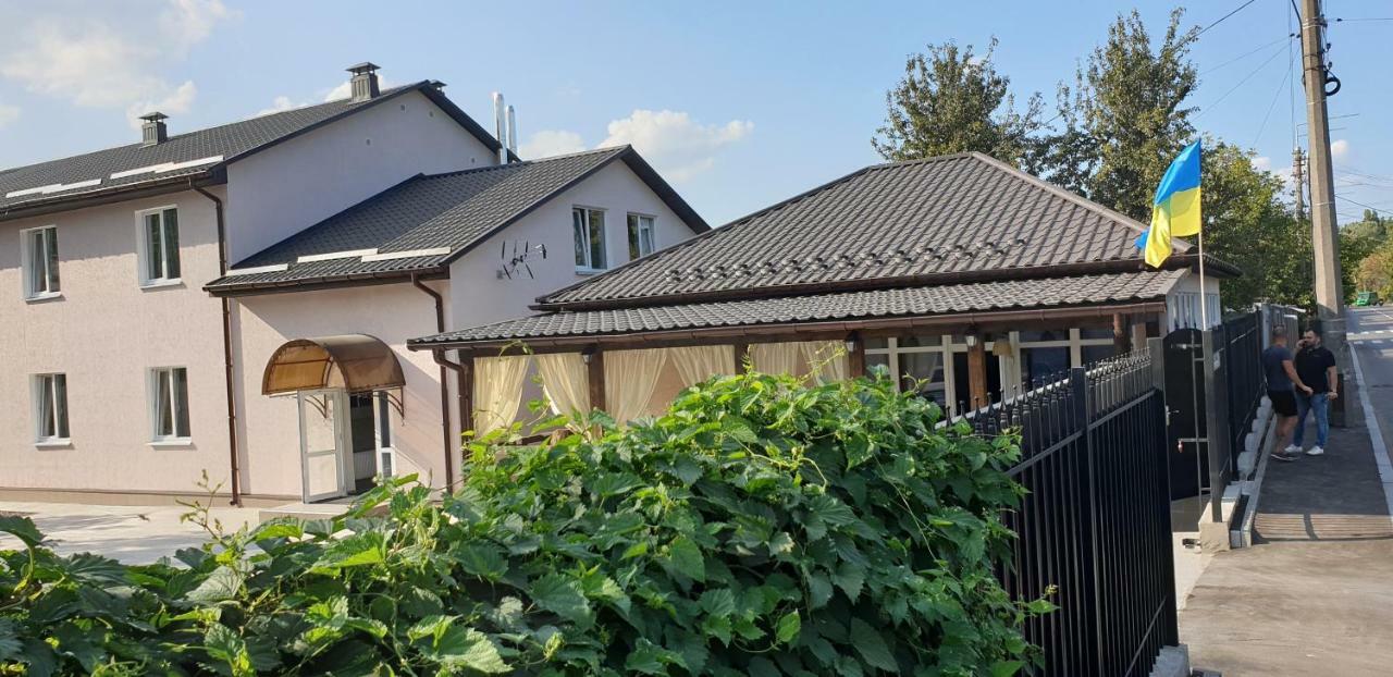 Guest House Sotni Киев Экстерьер фото