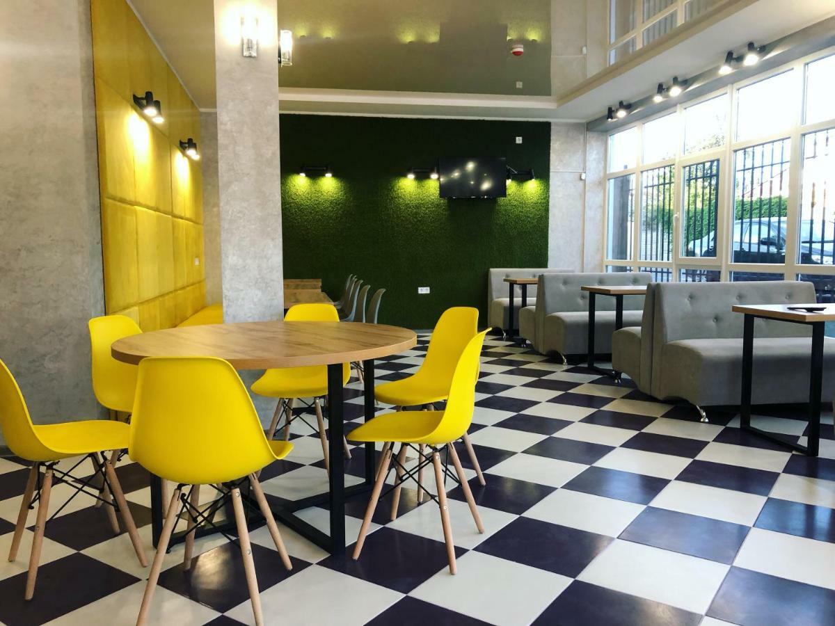 Guest House Sotni Киев Экстерьер фото